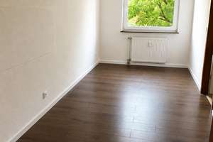 Zentral Wohnen mit schönem Blick ins Umland - teilmodernisierte 2 Zimmer ETW mit TG-Platz – Siegburger Str. 60, 53229 Beuel-Ost, Bonn – Vorschaubild 3
