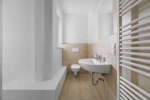 Attraktive 2-Zimmer-Wohnung in Neukölln - voll möbliert – Andreasberger Straße 8, 12347 Britz, Berlin – Vorschaubild 13