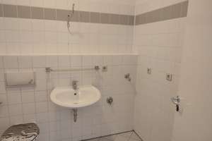 Freundliche 2-Raum-Wohnung mit verglaster Loggia mitten in Sudenburg sucht Sie! – Halberstädter Str. 118, 39112 Sudenburg, Magdeburg – Vorschaubild 11