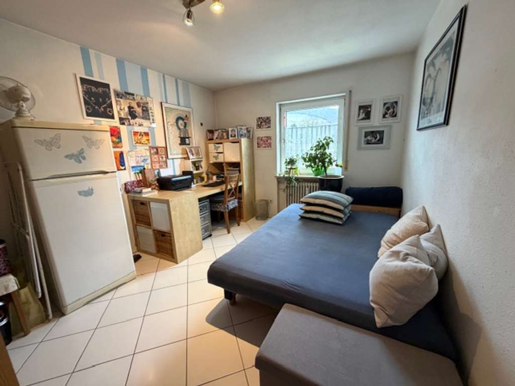 Immobilie in Pfaffenweiler - Attraktive 3-Zimmer-Wohnung mit Balkon und TG-Stellplatz in Pfaffenweiler - Bild 2