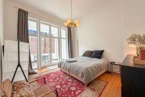 Einzigartige 4-Zimmer Wohnung im Kreuzviertel mit beeindruckender Raumhöhe – Die vollständige Adresse der Immobilie erhältst du vom Anbieter., 48147 Kreuz, Münster – Vorschaubild 12