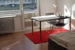 Möblierte 2-Zimmer-Wohnung mit großer Küche in Deutz – kurzfristige Anmietung möglich