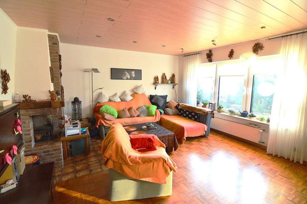 Immobilie in Bocholt - Attraktives Zweifamilienhaus mit zwei Wohneinheiten in stadtnaher Lage! - Bild 2