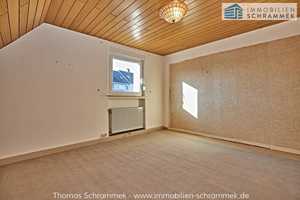 ZWEIFAMILIENHAUS ALS DOPPELHAUS MIT TRAUMHAFTEN GARTENGRUNDSTÜCK UND VIEL PLATZ FÜR 2 GENERATIONEN – Märkischer Kreis – Vorschaubild 31