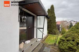 Gepflegtes Zweifamilienhaus mit großzügigem Grundstück, Terrasse, Balkon und Garage in Mutlangen – Spagenstraße 10, 73557 Mutlangen – Vorschaubild 4