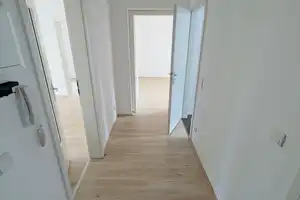 ++ wunderschöne 3-Raum Wohnung mit Balkon - top angesagte Lage ++ – Hans-Sachs-Str. 48, 9126 Chemnitz – Vorschaubild 10