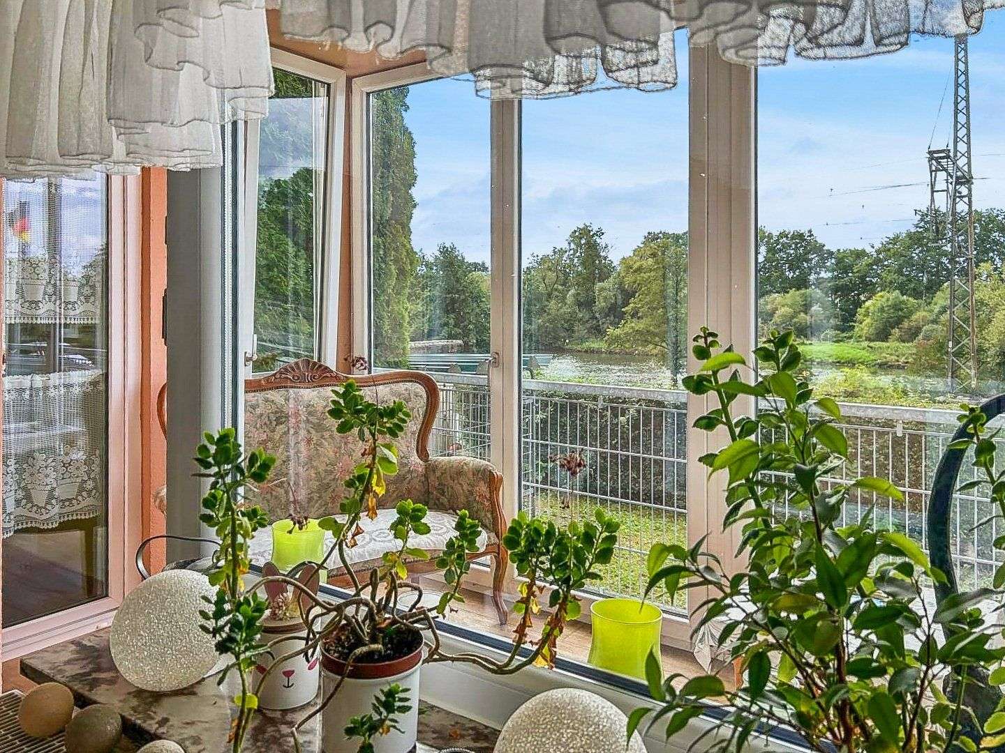 Immobilie in Schonungen - "Maine" Kapitalanlage! Modernisiertes Mehrfamilienhaus mit Mainblick in Schonungen - Bild 3