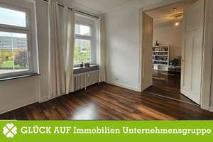 Entwicklungsfähiges 11-Familienhaus in Düsseldorf Golzheim