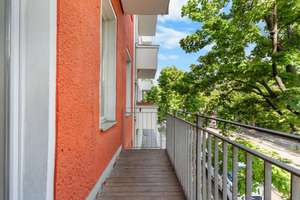 Exklusive Altbauwohnung mit Kamin, Fischgrätparkett und Südbalkon – Die vollständige Adresse der Immobilie erhältst du vom Anbieter., 10247 Friedrichshain, Berlin – Vorschaubild 12