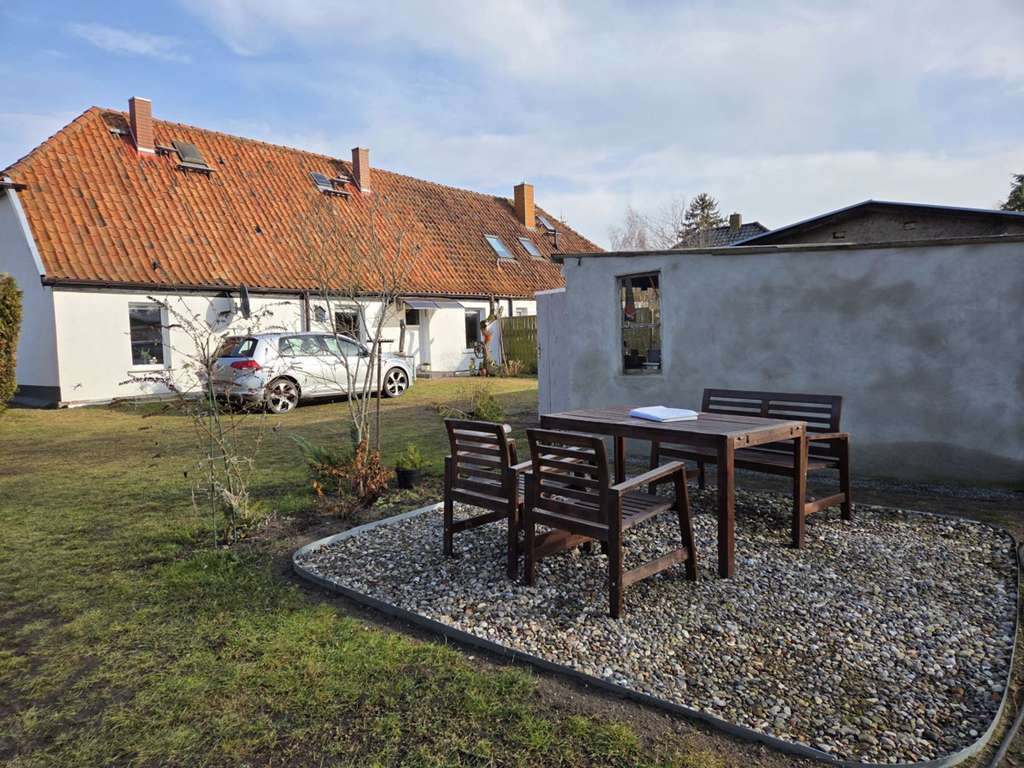 Immobilie in Altenpleen - Einmaliges Grundstück mit schöner und kuscheliger  DHH - Blick auf den Bodden - Bild 2