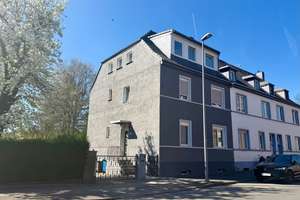 Gepflegtes 3 - Familienhaus mit tollem Sonnengarten!