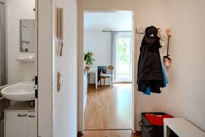 Apartment mit Balkon nahe Schloss Benrath – Die vollständige Adresse der Immobilie erhältst du vom Anbieter., 40593 Urdenbach, Düsseldorf – Vorschaubild 3