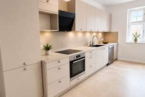 Exklusiv sanierte Altbauwohnung mit 140 m² - Stilvolles Wohnen nahe dem Augsburger Dom – Die vollständige Adresse der Immobilie erhältst du vom Anbieter., 86152 Georgs- und Kreuzviertel, Augsburg – Vorschaubild 12
