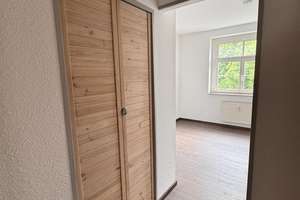 3- Zimmer-Wohnung mit Balkon in Dresden-Tolkewitz – Lewickistraße 30, 1279 Tolkewitz/Seidnitz-Nord, Dresden – Vorschaubild 5