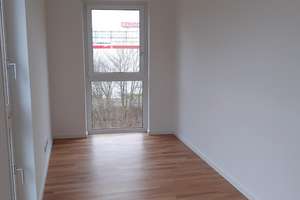 °Familien WILLKOMMEN° 5 Zimmer mit Eckbalkon, Einbauküche, 2 Bäder, Aufzug, moderne Ausstattung – Weidenbaumsweg 91f, 21035 Bergedorf (Ortsteil), Hamburg – Vorschaubild 20