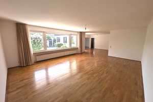 Niederpleis: Freistehender Winkel-Bungalow mit Garage und netter Nachbarschaft – Rhein-Sieg-Kreis – Vorschaubild 6
