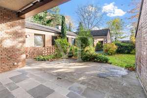 Großzügiger Bungalow mit Indoorpool in Top-Lage von Laurensberg – Die vollständige Adresse der Immobilie erhältst du vom Anbieter., 52072 Laurensberg (Statistischer Bezirk), Aachen – Vorschaubild 3