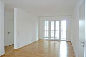"Le Flair" in Düsseldorf-Pempelfort, schicke 3-Raum-Wohnung mit Parkett und 16,7 m² Ost-Loggia. – Marc-Chagall-Str. 12, 40477 Pempelfort, Düsseldorf – Vorschaubild 8