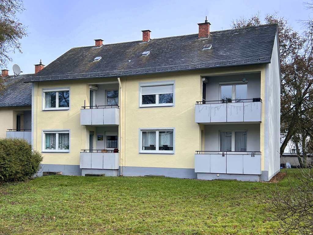 Immobilie in Kastellaun - Kapitalanlage mit Potenzial – 3-Zimmer-Wohnung mit Balkon in ruhiger Lage von Kastellaun - Bild 0