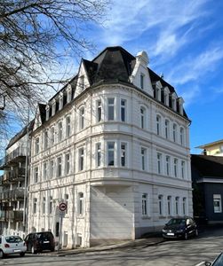 Top! Erstbezug nach Modernisierung, 2-Zimmerwohnung in gepflegtem Haus