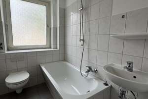 Top saniert und lichtdurchflutet: 3-Zimmer-Wohnung im Stadtkern – Am Moorgraben 1a, 38226 Lebenstedt, Salzgitter – Vorschaubild 4
