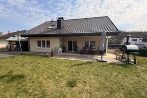*REMAX PREMIUM!* Wohlfühl-EFH der Extraklasse mit Südsonne und Freiblick auf St.-Katharinen-Kapelle – Die vollständige Adresse der Immobilie erhältst du vom Anbieter., 79346 Endingen am Kaiserstuhl – Vorschaubild 14