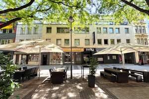 Attraktive, freie Etagenwohnung mit einer großen, ruhigen Terrasse in der Kölner-Innenstadt – Die vollständige Adresse der Immobilie erhältst du vom Anbieter., 50667 Altstadt/Süd, Köln – Vorschaubild 2