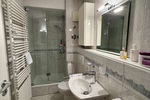 Möblierte 4-Zimmer-Wohnung mit Südwestbalkon, Privatgarten und TG-Stellplatz in Bestlage – Schwindstraße 8, 76135 Südweststadt, Karlsruhe – Vorschaubild 9