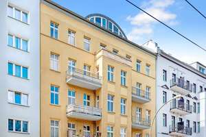 Saniertes Gründerzeit-Juwel in Friedrichshain: Helle 1-Zimmer-Wohnung mit Balkon, 53 m² – Die vollständige Adresse der Immobilie erhältst du vom Anbieter., 10243 Friedrichshain, Berlin – Vorschaubild 6