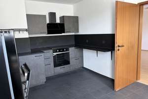 Modernisierte 2‑Zimmer‑Wohnung mit 2 Balkonen in Krefeld-Zentrum – 74 m², neue Bäder, Küche & Möbel  – Fabrikstraße 19, 47798 Stadtmitte, Krefeld – Vorschaubild 6