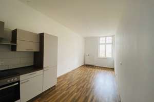 Traumhafte 2-Zimmer-Wohnung mit Balkon & saniertem Bad im begehrten Stadtfeld – An der Enckekaserne 8, 39110 Stadtfeld West, Magdeburg – Vorschaubild 2