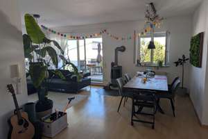 Attraktive 3-Zi.-Penthouse-Wohnung (111 m²) in Neu-Um (Washingtonallee) - mit hochw. Einbauküche – Die vollständige Adresse der Immobilie erhältst du vom Anbieter., 89231 Neu-Ulm – Vorschaubild 4