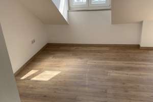 1-Zimmer Wohnung mit EBK, Balkon und Stellplatz – Heinestraße 4, 85055 Nordost, Ingolstadt – Vorschaubild 4