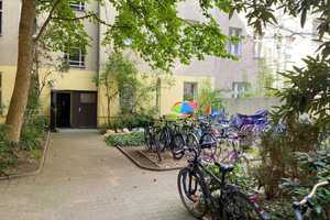 Bis Dezember 2027! Tempelhofer Feld nah mit möblierte Single-Wohnung im gepfl. Altbau für 990 Euro w – Berlin – Vorschaubild 5