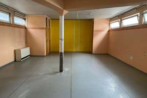 **  Charmantes Haus mit vielen Nutzungsmöglichkeiten  ** – Die vollständige Adresse der Immobilie erhältst du vom Anbieter., 65719 Hofheim am Taunus – Vorschaubild 28