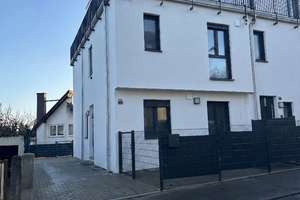 Neubau-Erstbezug: 6-Zimmer-Reihenhaus (KfW 55) mit gehobener Ausstattung in Königstein – Wiesbadener Strasse 229a, 61462 Königstein im Taunus – Vorschaubild 3
