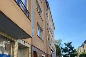 Charmante 3-Zimmer-Wohnung mit Balkon im Herzen einer beliebten Düsseldorfer Wohngegend – Die vollständige Adresse der Immobilie erhältst du vom Anbieter., 40239 Düsseltal, Düsseldorf – Vorschaubild 2