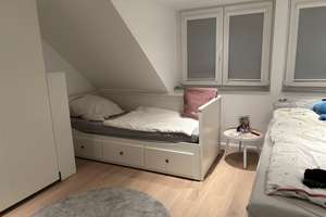 3 Raum Nahe Stadtwaldplatz , ausgebautes Dach Balkon, kernsaniert – Lerchenstraße 22, 45127 Stadtwald, Essen – Vorschaubild 8