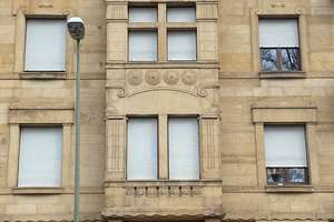 Historischer Charme trifft modernen Wohnkomfort – Maisonette mit Dachterrasse in Ludwigshafen-Süd