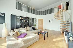 * Individuelle lichtdurchflutete Maisonette-Wohnung mit herrlichem Weitblick * – Die vollständige Adresse der Immobilie erhältst du vom Anbieter., 47228 Bergheim, Duisburg – Vorschaubild 2