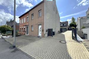Charmante Doppelhaushälfte mit Altbauflair und vielseitigem Raumangebot – Die vollständige Adresse der Immobilie erhältst du vom Anbieter., 52076 Kornelimünster, Aachen – Vorschaubild 2