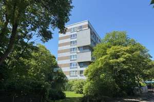 3-Zimmer Eigentumswohnung mit Ausblick in Düsseldorf-Garath – Stralsunder Straße 77, 40595 Garath, Düsseldorf – Vorschaubild 2
