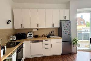 ***gepflegte 3 ZKB-Wohnung mit Balkon und Einbauküche, gegenüber Wittelsbacher Park*** – Gögginger Straße 9 1/2, 86159 Antonsviertel, Augsburg – Vorschaubild 4