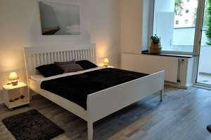 Gepflegte, Möblierte, Helle, 3-Zimmer Wohnung mit Balkon. – Moltkestraße 24, 40477 Pempelfort, Düsseldorf – Vorschaubild 21