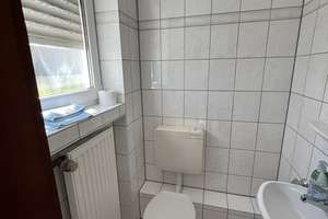 Freistehendes Einfamilienhaus mit Garten in Bonn-Niederholtorf – Die vollständige Adresse der Immobilie erhältst du vom Anbieter., 53229 Holtorf, Bonn – Vorschaubild 8