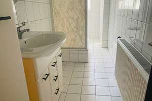  Helle 3-Zi-Wohnung im 2. OG in ruhigem 3-Parteienhaus in Bochum-Günnigfeld – Monstadtstraße 17, 44866 Günnigfeld, Bochum – Vorschaubild 9