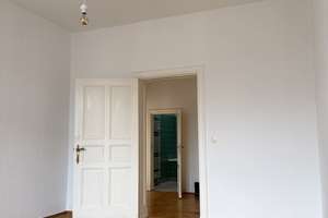 Wohnen im Dachgeschoß in einer wunderbaren Stadtvilla - eine Altbau-Perle! – Memlingstraße 15, 12203 Lichterfelde, Berlin – Vorschaubild 7