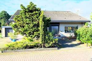 Freistehendes Einfamilienhaus mit Keller, großzügigem Garten und Sauna – Die vollständige Adresse der Immobilie erhältst du vom Anbieter., 47574 Goch – Vorschaubild 2