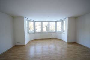 🏠 Helle 1,5-Raum-Wohnung mit Erker, Einbauküche & Stellplatz – Sofort verfügbar – Die vollständige Adresse der Immobilie erhältst du vom Anbieter., 9113 Schloßchemnitz, Chemnitz – Vorschaubild 3