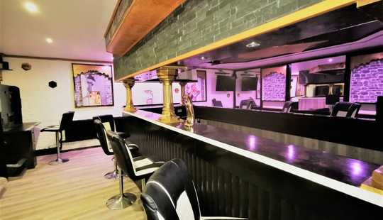 Bild von - Alles ist möglich: Renommierter Barbetrieb, Gaststätte, Herberge, Spielhalle ..